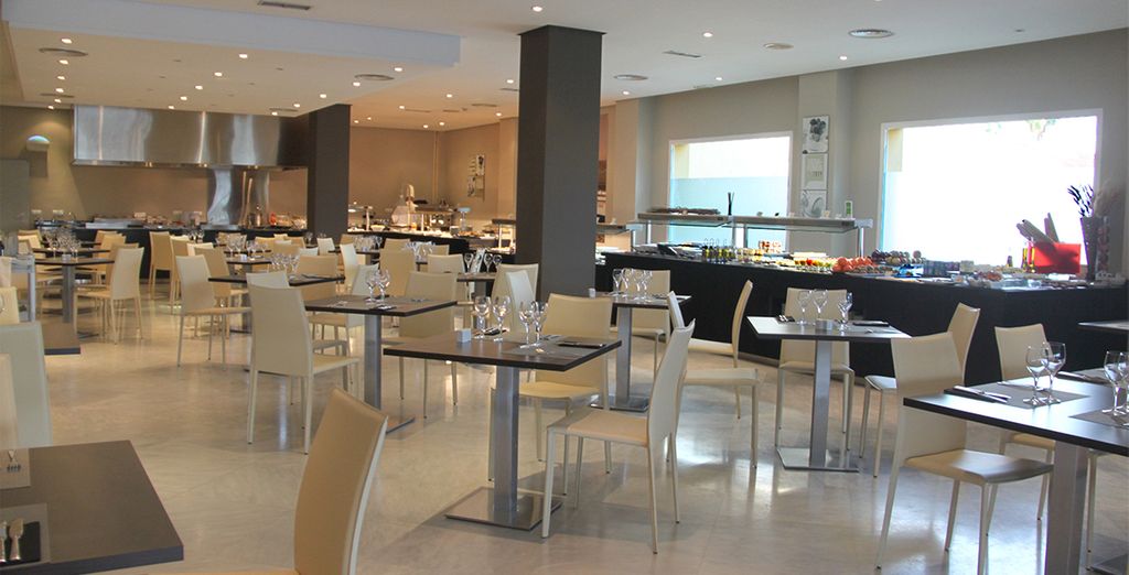 TRYP Guadalmar Hotel 4*