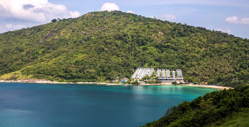 The Nai Harn Phuket 5*
