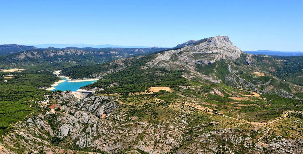 Les Lodges Sainte Victoire Hotel & Spa 4*