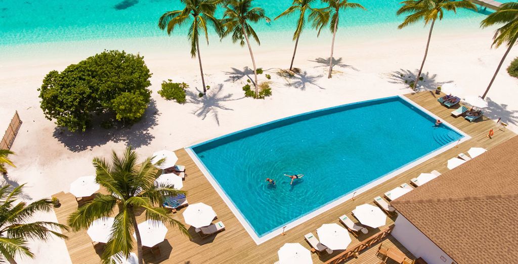 Reethi Faru Island Resort 4*S