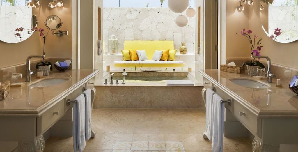 Eden Roc at Cap Cana 5*