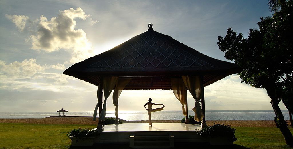 Nusa Dua Beach Hotel & Spa 5*