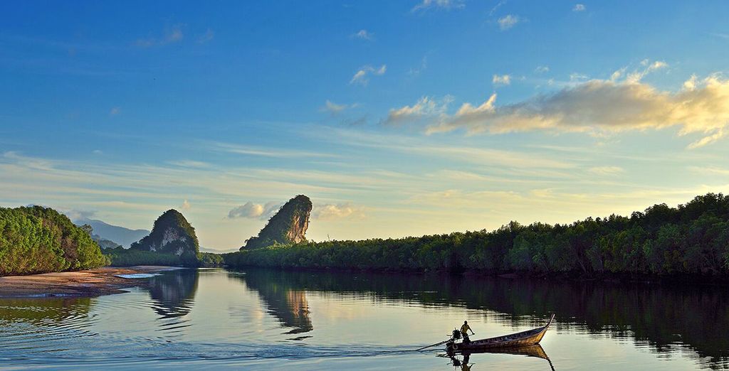 Andaman White Beach Phuket & Dusit Thani Krabi Beach Resort 5*