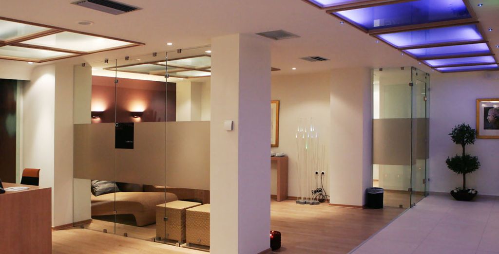 City Hotel Thessaloniki 4*