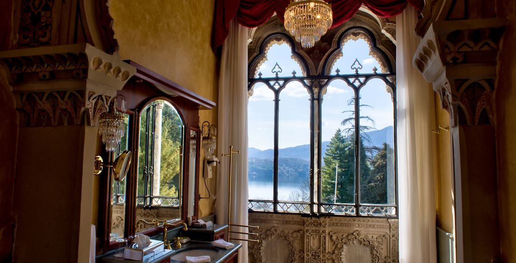 Relais & Chateaux Villa Crespi 4*