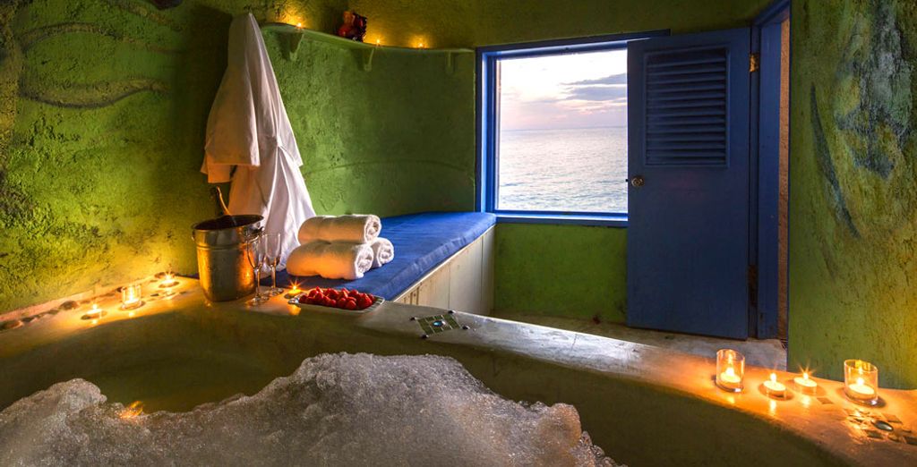 The Caves 5* - Adults Only