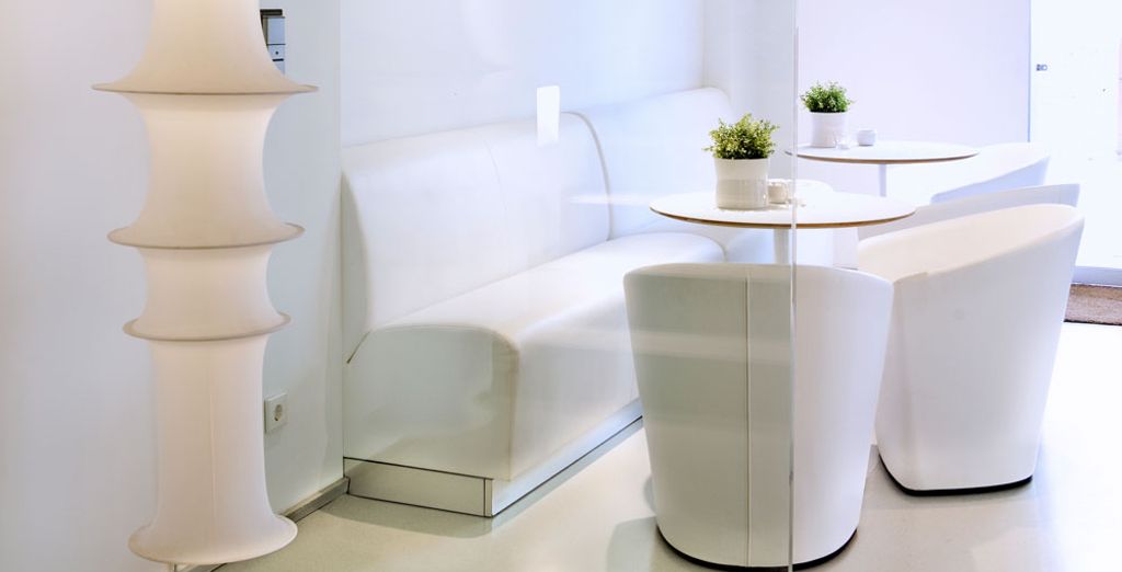 Alenti Sitges Hotel & Restaurant 4*