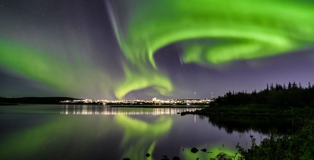 Hotel Island Reykjavik con escursione alla scoperta dell'aurora boreale