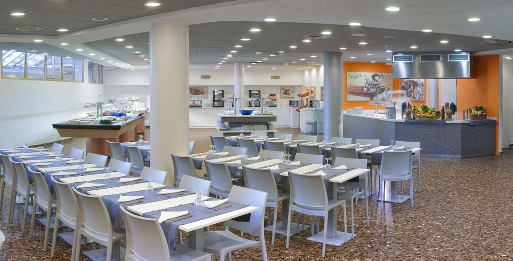 Mercury Hotel 4*