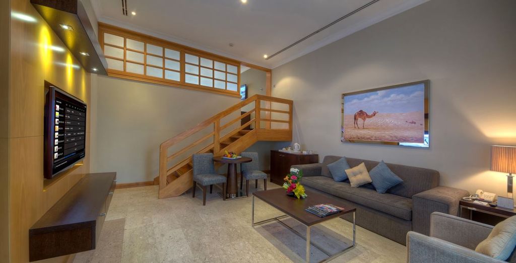 Dubai Marine Beach Resort 5*