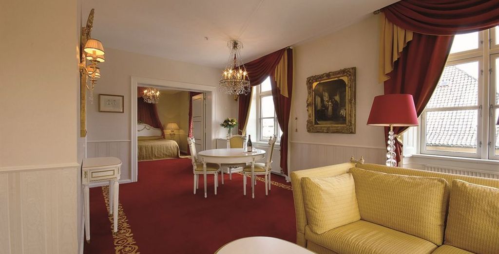 Hotel Phoenix 4*