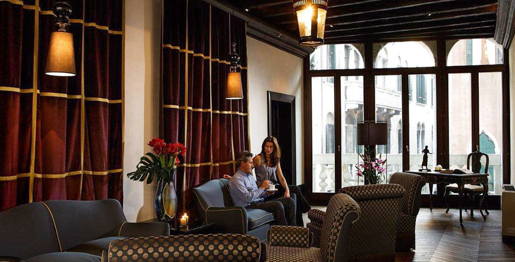 Aqua Palace Hotel 4*
