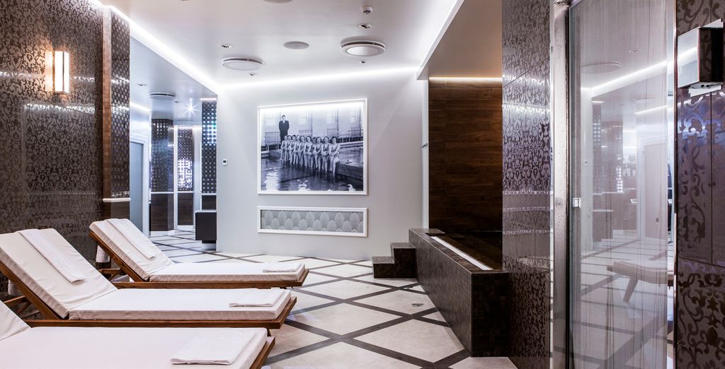 Hotel Borg 4*