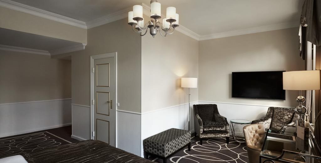 Hotel Phoenix 4*