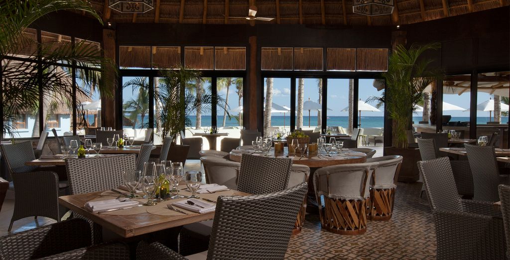 Mahekal Beach resort 4*