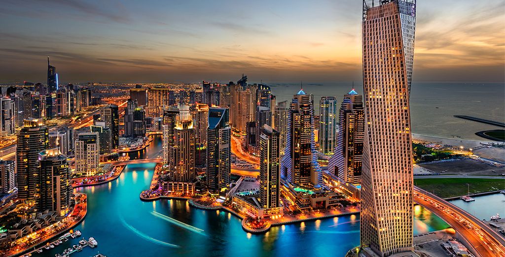 Hilton Dubai Jumeirah Beach 5*