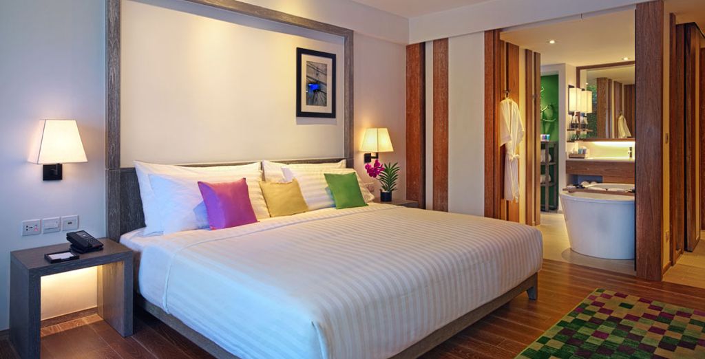 The Nai Harn Phuket 5*