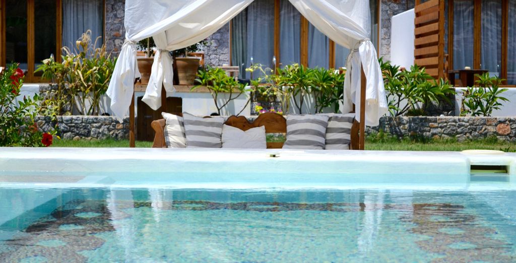 Caesar's Gardens Hotel & Spa 4*
