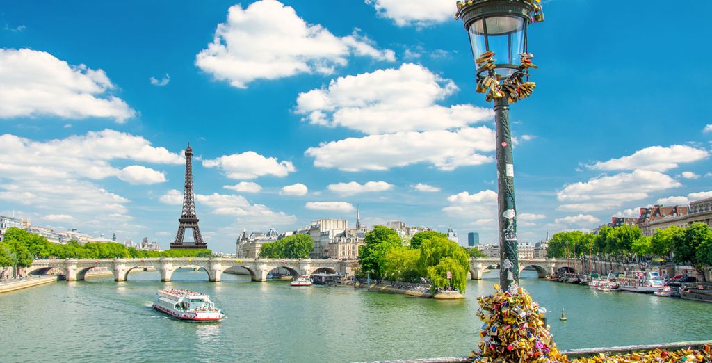 Le Grey Hotel 4*