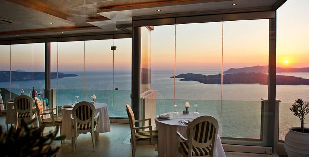 Petit Palace Suites 4*