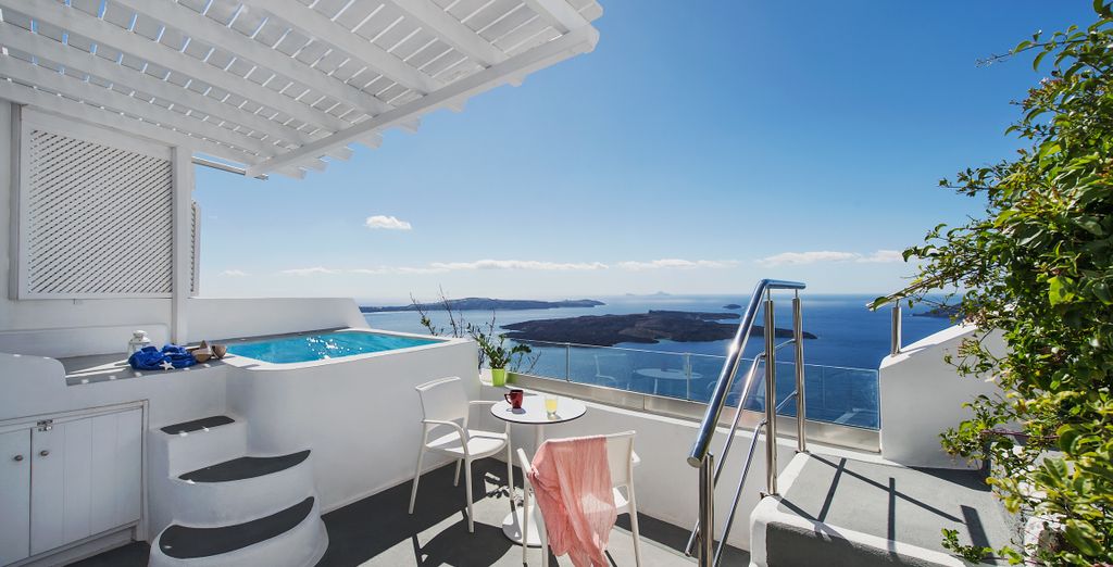 Pegasus Suites & Spa 5*