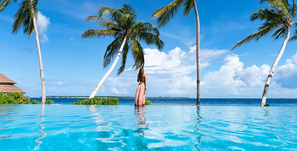Reethi Faru Island Resort 4*S