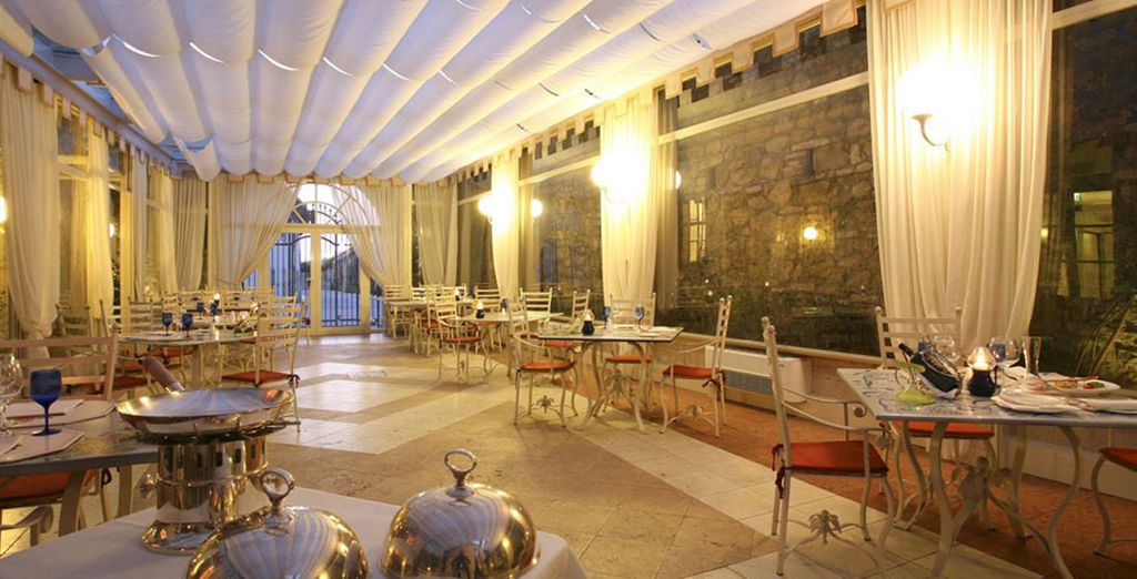Byblos Art Hotel Villa Amista 5*