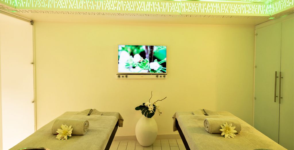 Five Seas Hotel Cannes 5*