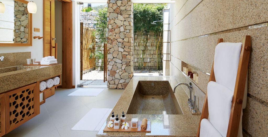 Mia Resort Nha Trang 5*