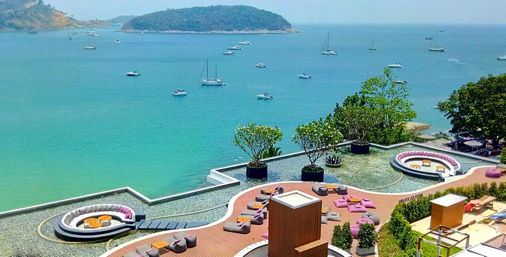 The Nai Harn Phuket 5*