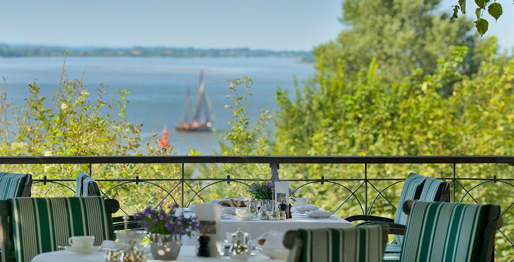 Hotel Louis C. Jacob 5*