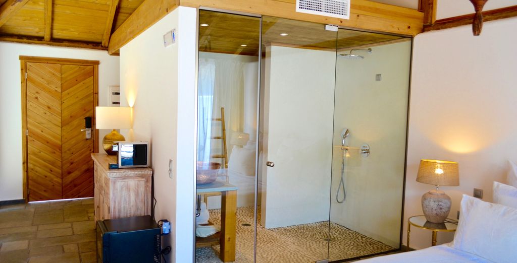 Caesar's Gardens Hotel & Spa 4*
