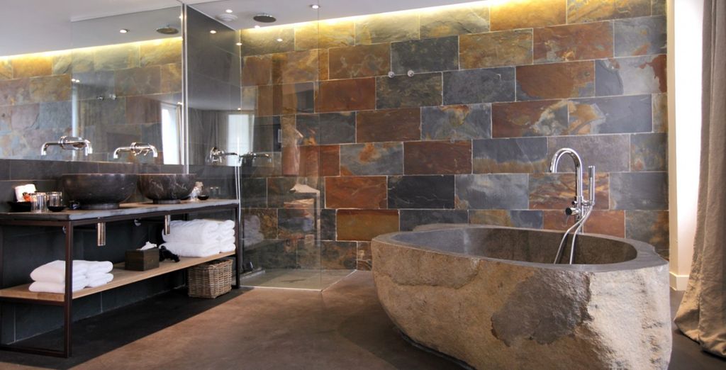 Hidden Hotel 4*