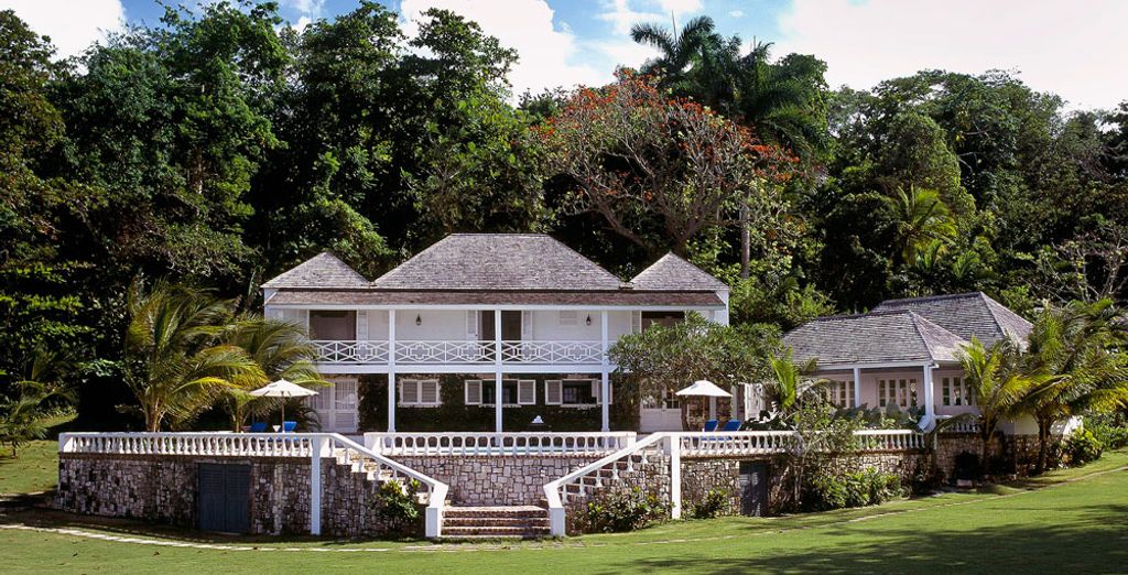 Round Hill Hotel & Villas 5*
