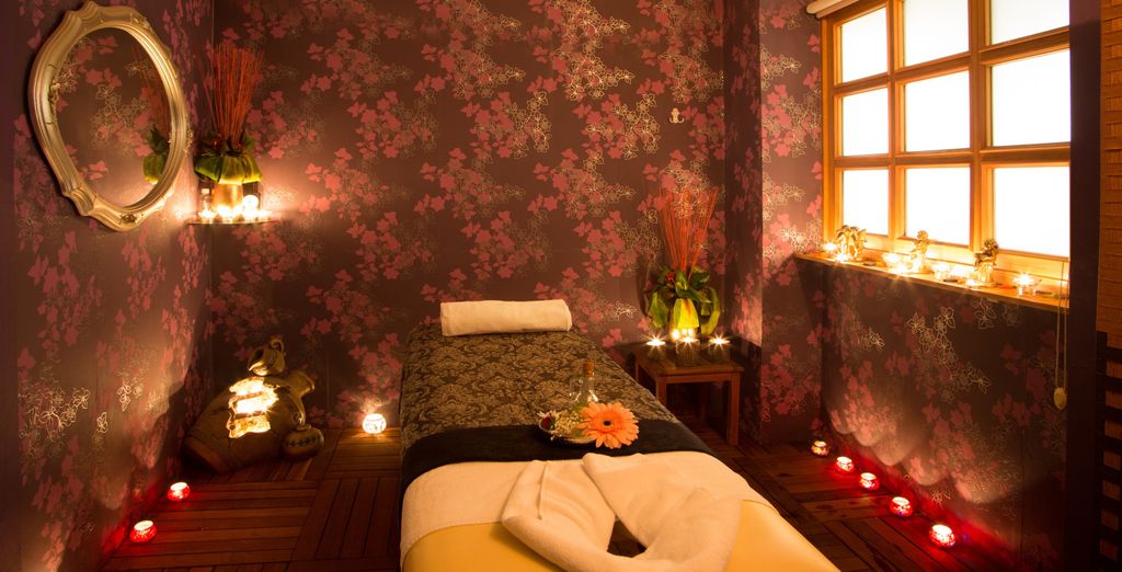Amira Boutique Hotel 4*