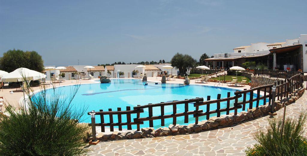 Hotel Nuraghe Arvu Resort 4*