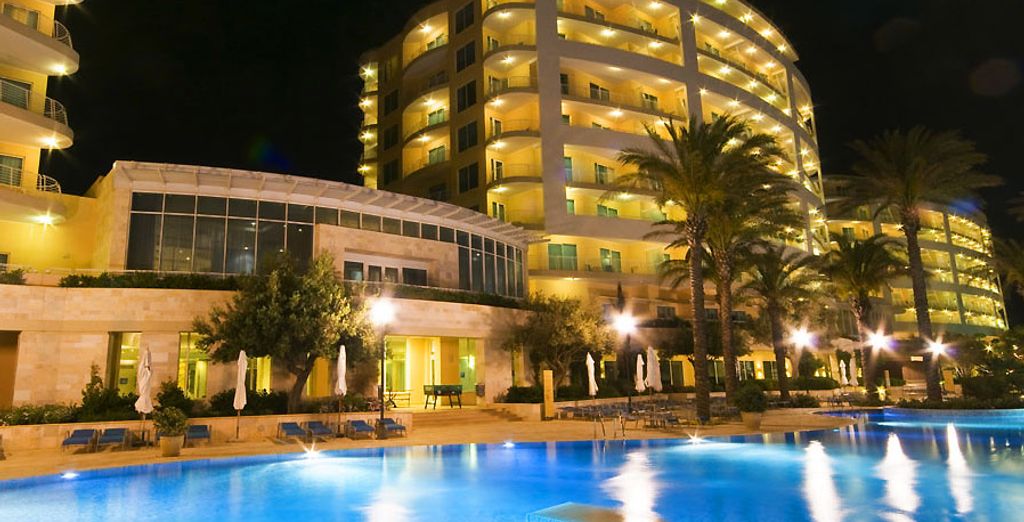 Radisson Blu Resort & Spa Malta Golden Sands 5*
