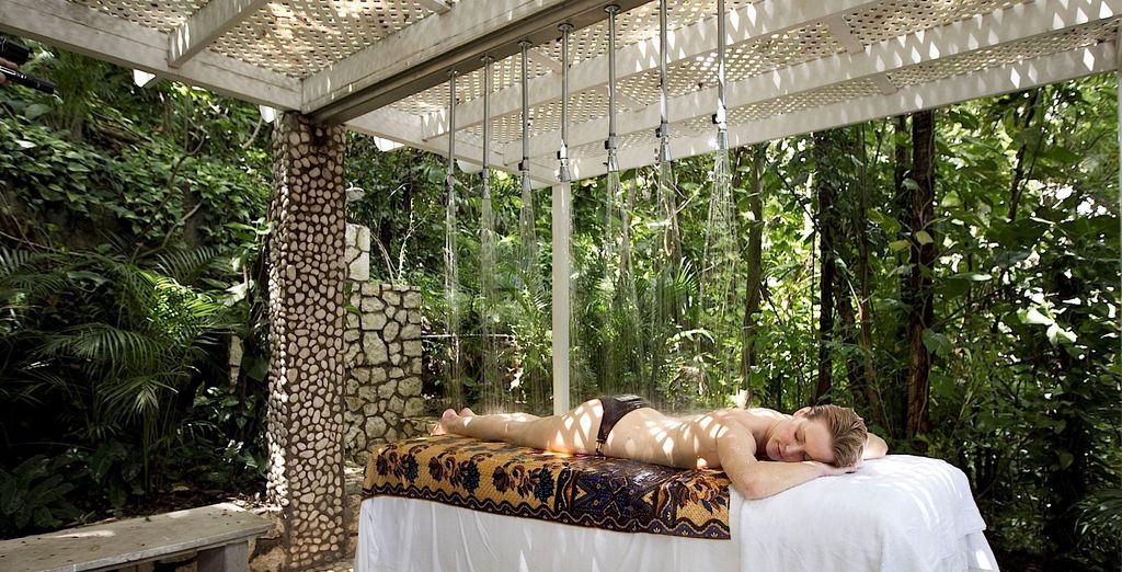 Round Hill Hotel & Villas 5*