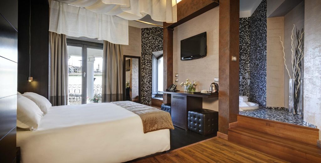Dharma Hotel & Luxury Suites