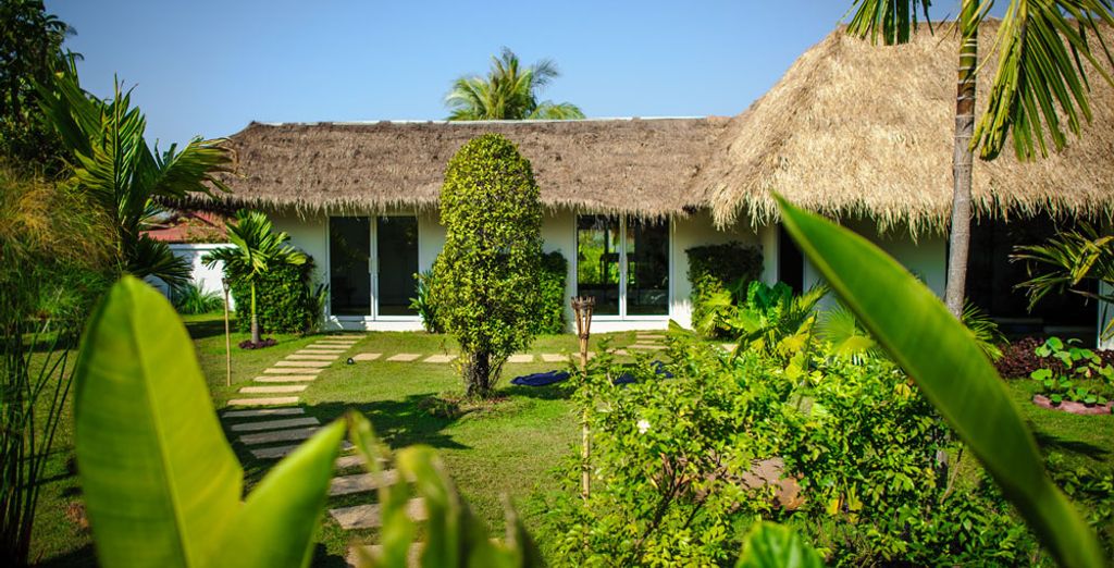 Navutu Dreams Resort & Spa 4*