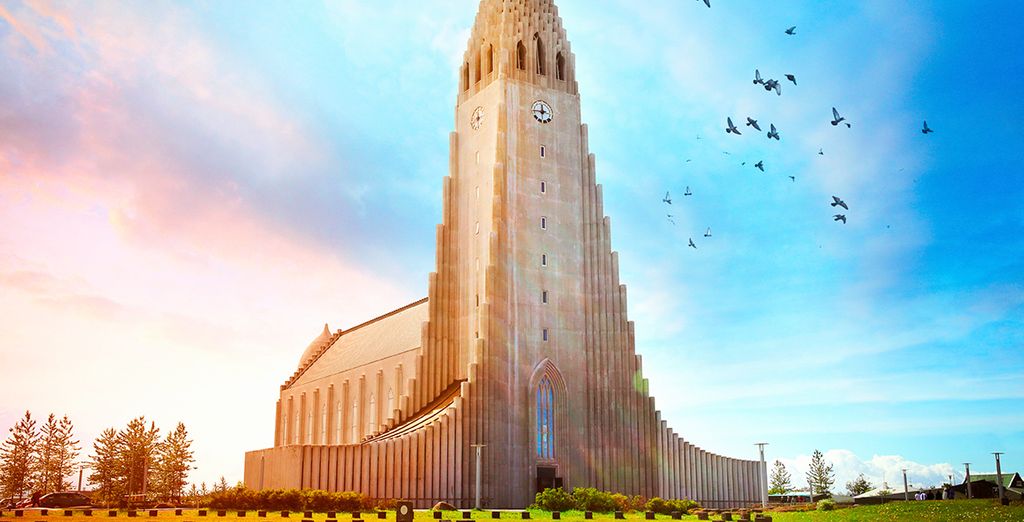 Hotel Island Reykjavik con escursione alla scoperta dell'aurora boreale
