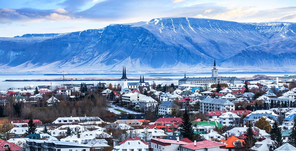Hotel Island Reykjavik con escursione alla scoperta dell'aurora boreale