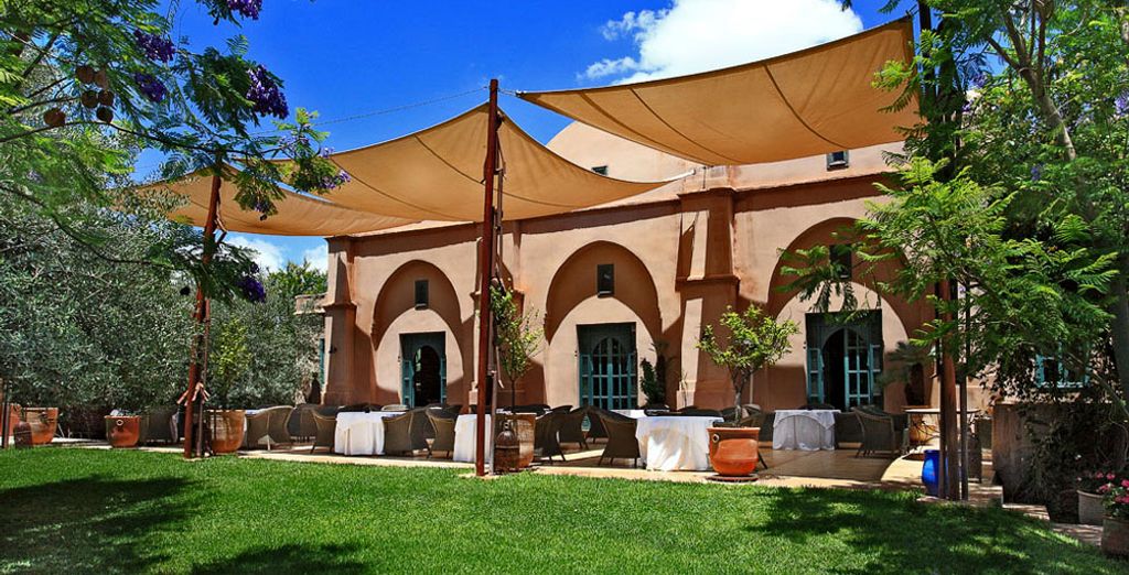 Hotel Les Deux Tours 5*