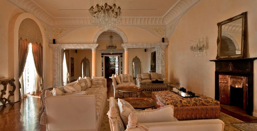La Maison Bleue 5*