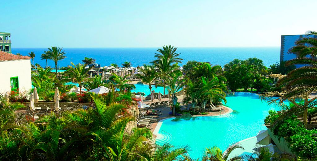 Lopesan Villa del Conde Resort & Corallium Thalasso 5*