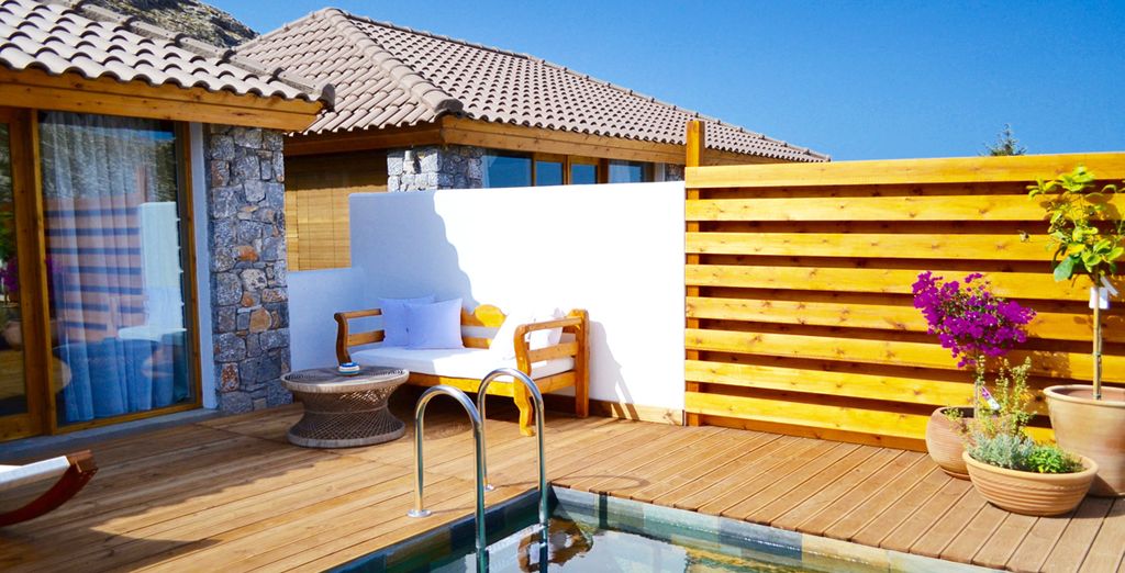 Caesar's Gardens Hotel & Spa 4*