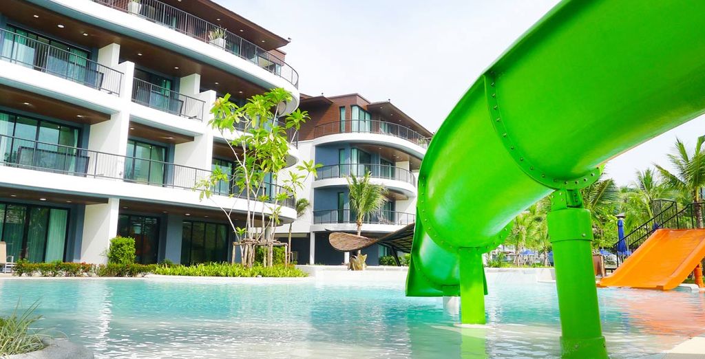 Holiday Inn Phuket Mai Khao Beach
