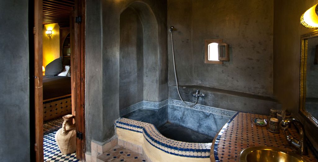 Riad Layalina