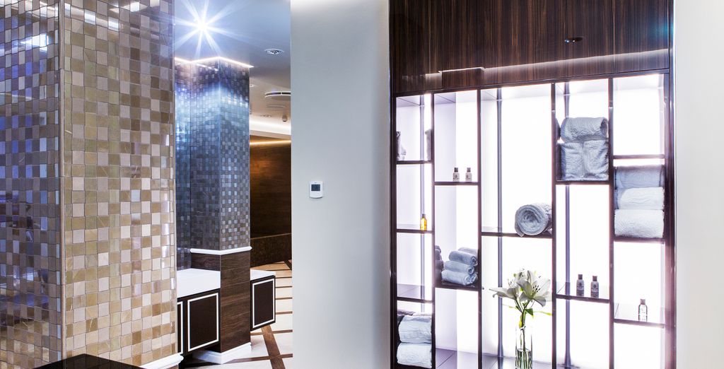 Hotel Borg 4*