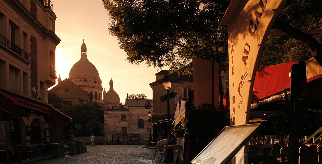 B Montmartre 4*